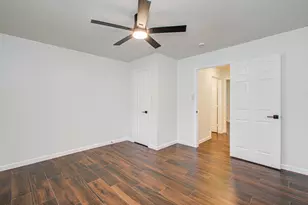 6930 Oak Bend Dr, Alvin, TX 77511 - Photo 19