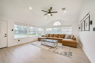 3536 Bayou Forest Dr, La Porte, TX 77571 - Photo 9