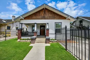 225 Lenox St, Houston, TX 77011 - Photo 1