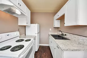 225 Lenox St, Houston, TX 77011 - Photo 25