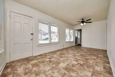225 Lenox Street, Houston, TX 77011 - Photo 21
