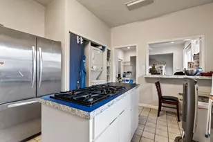 909 Bayland Ave, Houston, TX 77009 - Photo 7