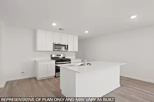 937 Sutherland Fls St, Conroe, TX 77303 - Photo 3