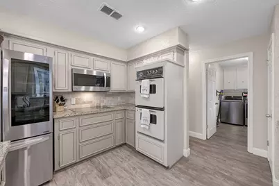 8 Cambridge Circle, Conroe, TX 77304 - Photo 19