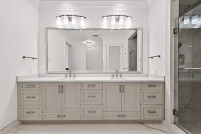 3388 Sage Road Road #2302, Houston, TX 77056 - Photo 21