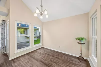 2711 Hazel Street, Pearland, TX 77581 - Photo 9
