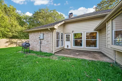 2711 Hazel Street, Pearland, TX 77581 - Photo 27