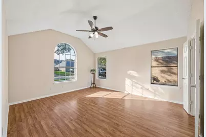 2711 Hazel Street, Pearland, TX 77581 - Photo 5
