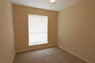 11011 Shadowfield Dr, Houston, TX 77064 - Photo 11