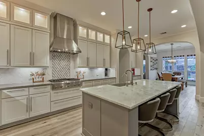 26 Spring Basket Trail, The Woodlands, TX 77389 - Photo 9