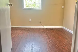 1010 Nelson, Yoakum, TX 77995 - Photo 15