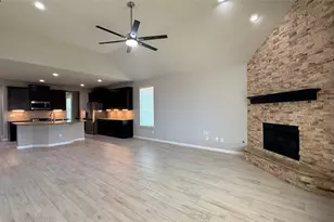 2982 Austin Breeze Ln, League City, TX 77573 - Photo 7