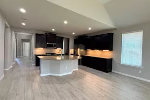 2982 Austin Breeze Ln, League City, TX 77573 - Photo 3