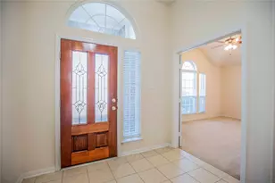 187 Fairwind Trail Dr, Conroe, TX 77385 - Photo 5