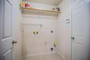 187 Fairwind Trail Dr, Conroe, TX 77385 - Photo 41