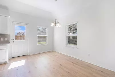 249 Edgewater Drive, West Columbia, TX 77486 - Photo 9