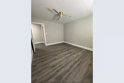 8005 Bowen Street #5, Houston, TX 77051 - Photo 9