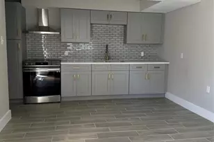 8005 Bowen St, Houston, TX 77051 - Photo 3