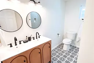 2516 Avenue M, Galveston, TX 77550 - Photo 9