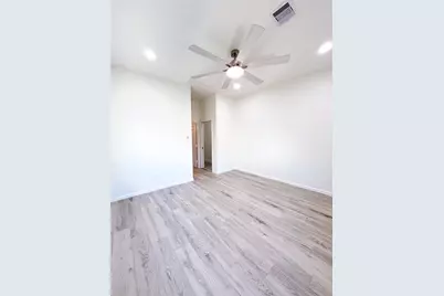2516 Avenue M, Galveston, TX 77550 - Photo 19