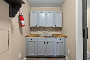 114 Grand Ave, Bacliff, TX 77518 - Photo 15