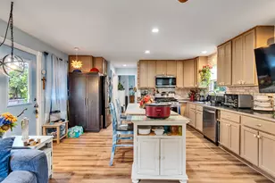 2616 Ave H, Dickinson, TX 77539 - Photo 9