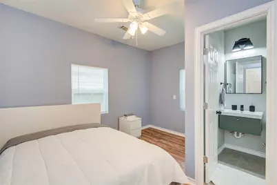 2712 Link Road, Houston, TX 77009 - Photo 25