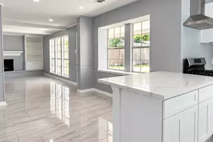 815 Marne Ln, Houston, TX 77090 - Photo 5