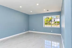 815 Marne Ln, Houston, TX 77090 - Photo 11