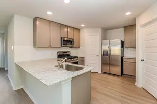 10718 Sunlit St, Conroe, TX 77303 - Photo 9