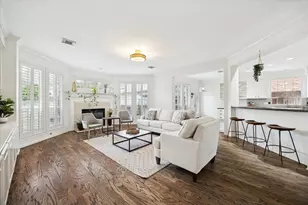 1511 Forest Bend Dr, Sugar Land, TX 77479 - Photo 9