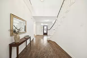 1511 Forest Bend Dr, Sugar Land, TX 77479 - Photo 5