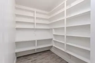 9411 Plaza Point Dr, Missouri City, TX 77459 - Photo 13