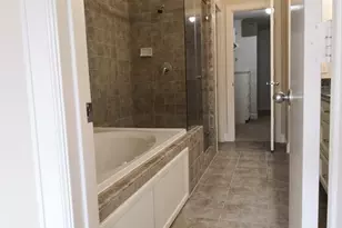 2710 Hullsmith Dr, Houston, TX 77063 - Photo 13