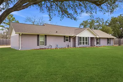 15526 Jersey Drive, Jersey Village, TX 77040 - Photo 5