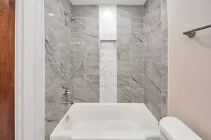 5326 Heatherbrook Dr, Houston, TX 77045 - Photo 33