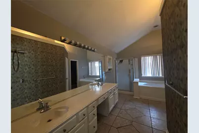 7127 Oak Walk Drive, Humble, TX 77346 - Photo 19