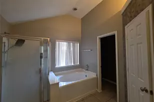 7127 Oak Walk Dr, Humble, TX 77346 - Photo 23