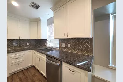 7127 Oak Walk Drive, Humble, TX 77346 - Photo 9