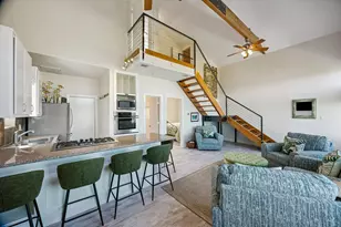 2015 Crescent Dr, La Porte, TX 77571 - Photo 7