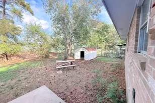 208 Laurie Ln, Willis, TX 77378 - Photo 35