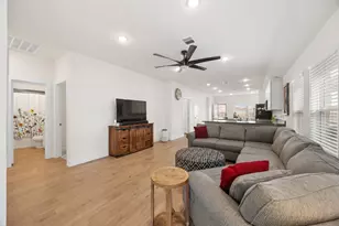 19375 Poppy Vlg Cir, Magnolia, TX 77355 - Photo 5