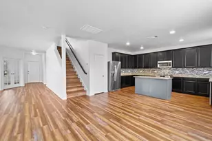 6755 Cortenridge Ln, Houston, TX 77048 - Photo 9