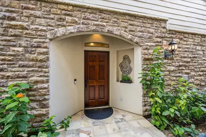544 Bomar Street, Houston, TX 77006 - Photo 9