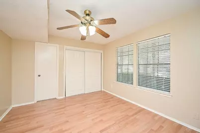 4218 Bridledon Lane, Houston, TX 77014 - Photo 9