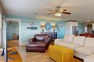 1508 Galveston Ave, Port Bolivar, TX 77650 - Photo 21
