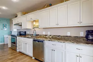 1508 Galveston Ave, Port Bolivar, TX 77650 - Photo 17