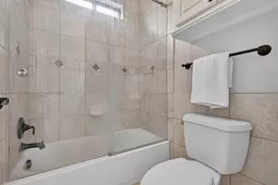 1317 Shearn St, Houston, TX 77007 - Photo 29