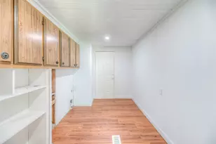 203 S Cyn Dr, Onalaska, TX 77360 - Photo 15