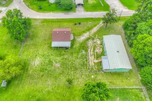 203 S Cyn Dr, Onalaska, TX 77360 - Photo 31